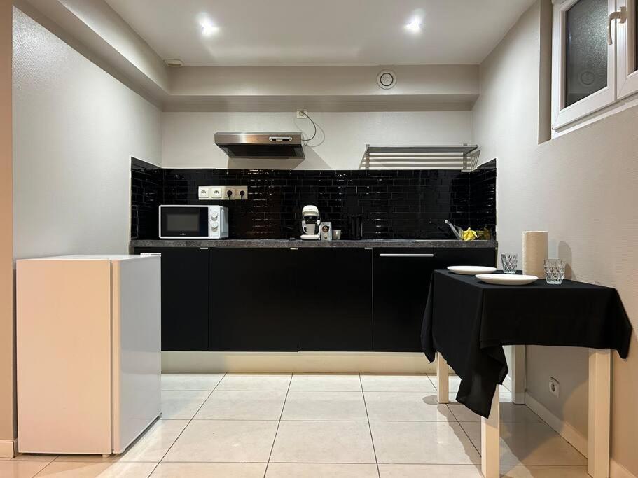 Cosy Studio - 10 Min Away From Cdg Aeroport - 30 Min Away From Paris - Parc Asterix - Olympic Games 2024 Le Thillay Bagian luar foto