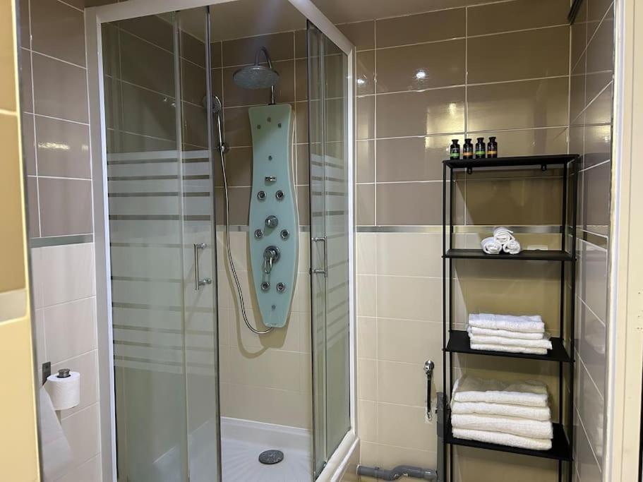 Cosy Studio - 10 Min Away From Cdg Aeroport - 30 Min Away From Paris - Parc Asterix - Olympic Games 2024 Le Thillay Bagian luar foto